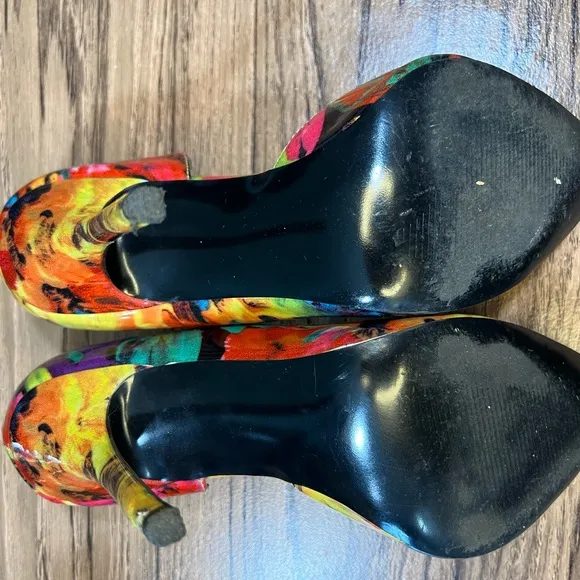 Steve‎ Madden Women's Groovi, Floral Multi Size 8