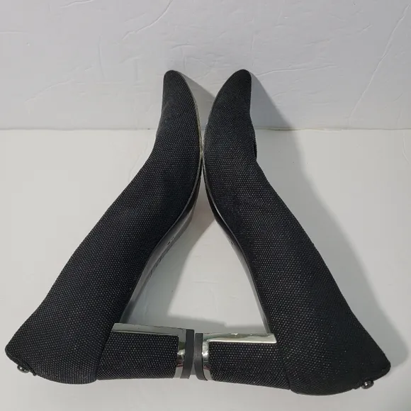 STUART WEITZMAN Black Textured Leather Pointed Toe Pump Sz 7 Business Party CHIC