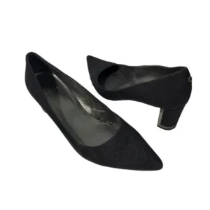 STUART WEITZMAN Black Textured Leather Pointed Toe Pump Sz 7 Business Party CHIC