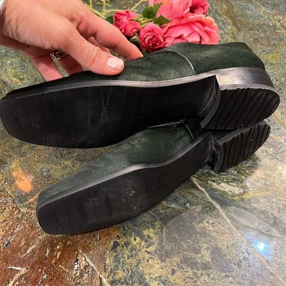 Stuart Weitzman Shoes 🍒🍒
