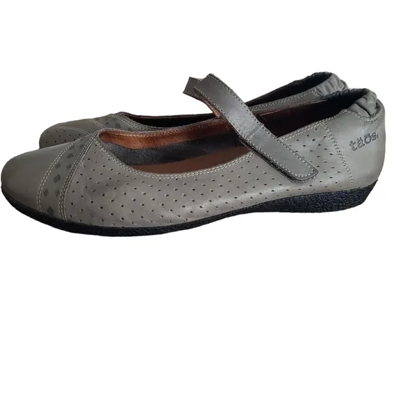 Taos Step It Up Mary Jane Shoes, Size 40