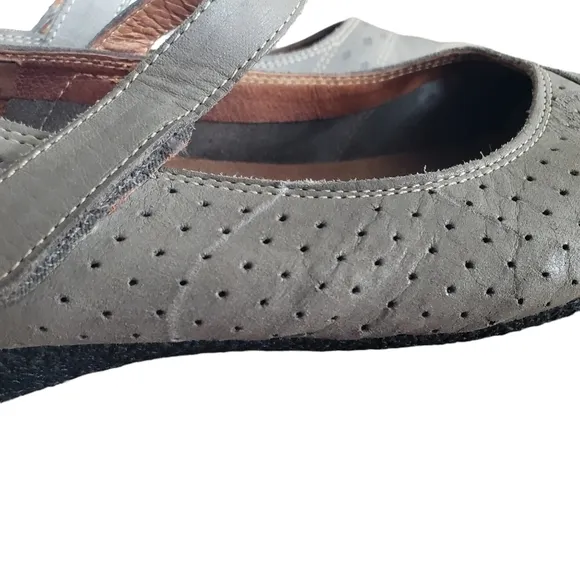 Taos Step It Up Mary Jane Shoes, Size 40