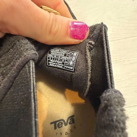 Teva ReEmber Terrain Mid black‎ shoes women's 6