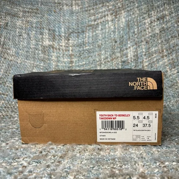 The North Face Youth Back-To-Berkeley Waterproof Hiker in TNF Black/Griffin Grey