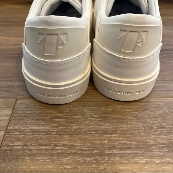 Thousand Fell Womens Sneakers Shoes Low Top White Leather Lace Up Size 8.5