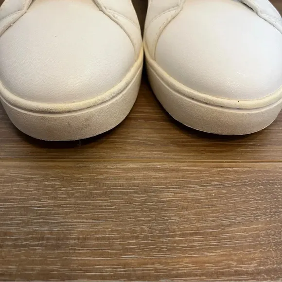 Thousand Fell Womens Sneakers Shoes Low Top White Leather Lace Up Size 8.5