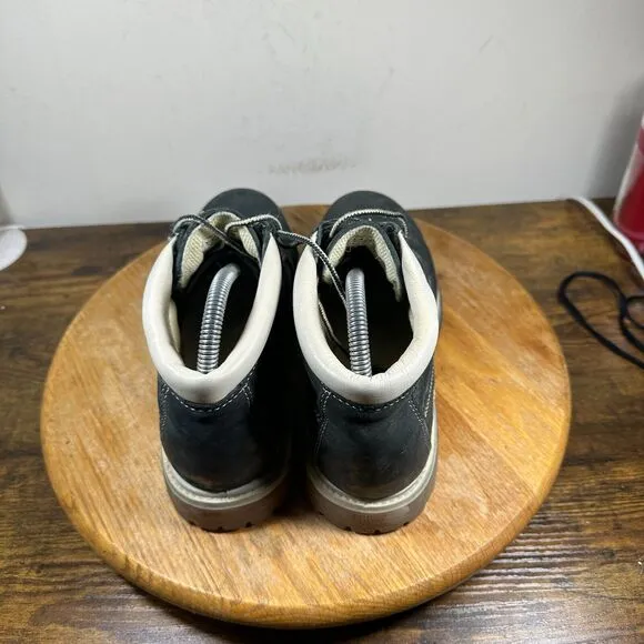 Timberland Nellie Waterproof Chukka leather boots Shoes Women's Size 8.5‎ M 6640