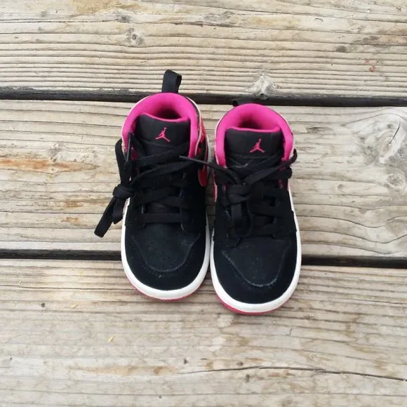 Toddler TD Nike Air Jordan 1 High Vivid Pink Shoes Sneakers