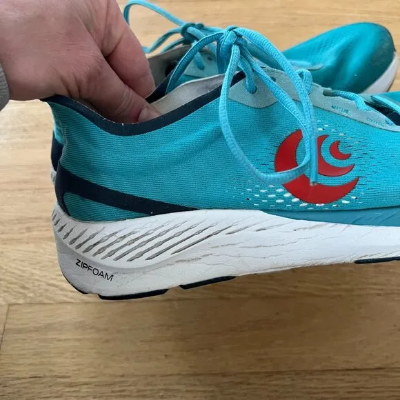 Topo Athletic Men's Cyclone Running Shoes Cyan/Red Men's Size 10
