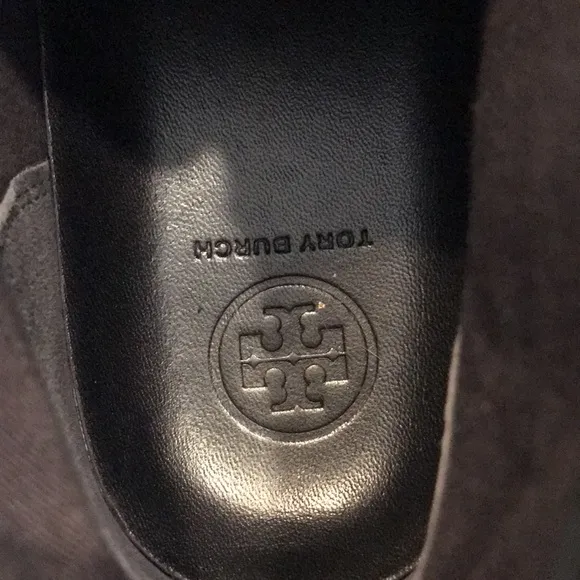 Tory Burch Leather High Top Sneakers Size 9