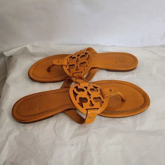 Tory Burch Miller mustard color leather size 7M