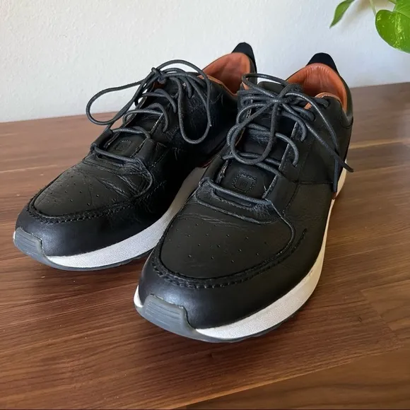 TSUBO men's black city dweller street sneakers, size 12