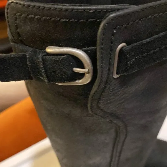 UGG Australia Darcie Black Leather Women's Knee High Riding Boots Shoes size 7M