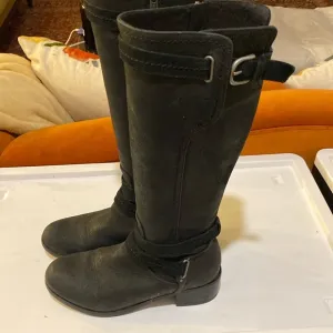 UGG Australia Darcie Black Leather Women's Knee High Riding Boots Shoes size 7M