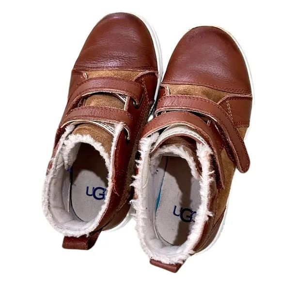 UGG Kids Leather suede caramel brown high top sneakers strap closure sz 11(boys)