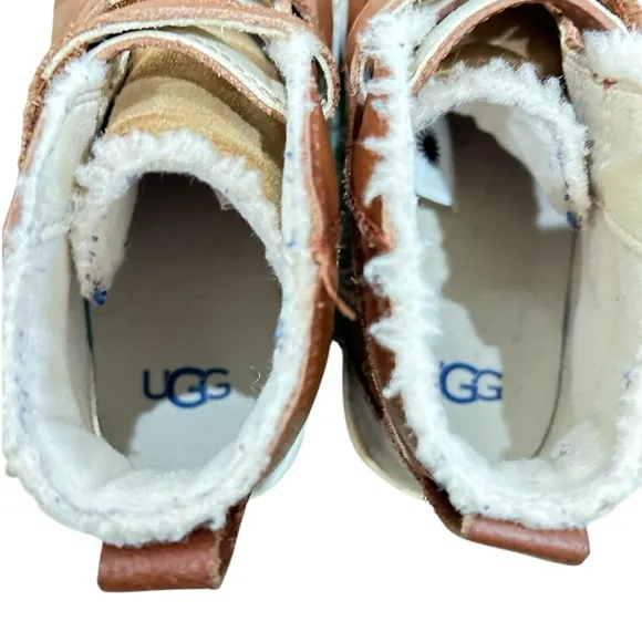 UGG Kids Leather suede caramel brown high top sneakers strap closure sz 11(boys)
