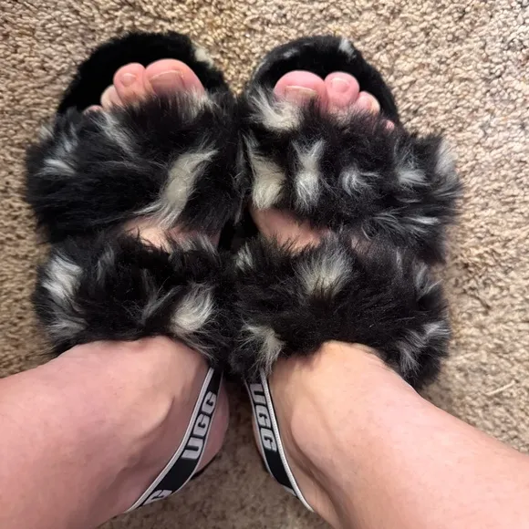 Ugg size 9 Oh Yeah Spots