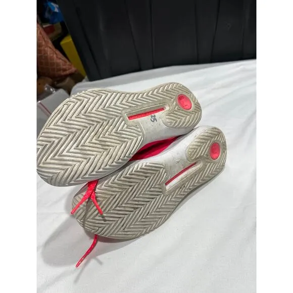 Under Armour High Top Women's Athletic Shoes Size 9.5 Bright Pink Sneakers Lace