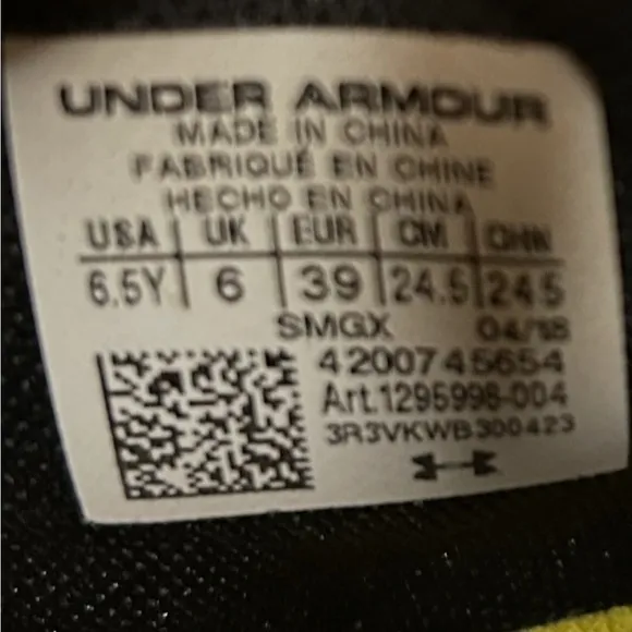 Under Armour Kids High-Top Sneakers - Black and YellowSteph Curry Wardell SC