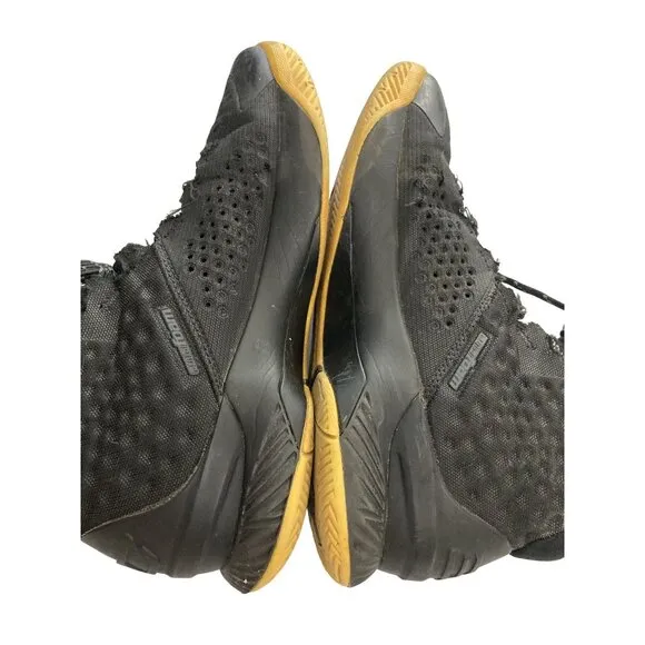 Under Armour Steph Curry championship mens Size 7.5 Black Basketball sneakers