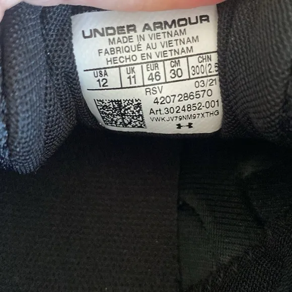 Under Under Armour Charged Assert 9 Marble Running Shoe Sz 12