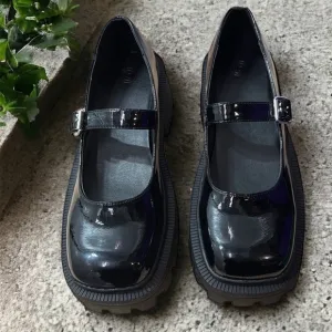 Urban Outfitters Clarita Mary Jane Shoes (TS8)