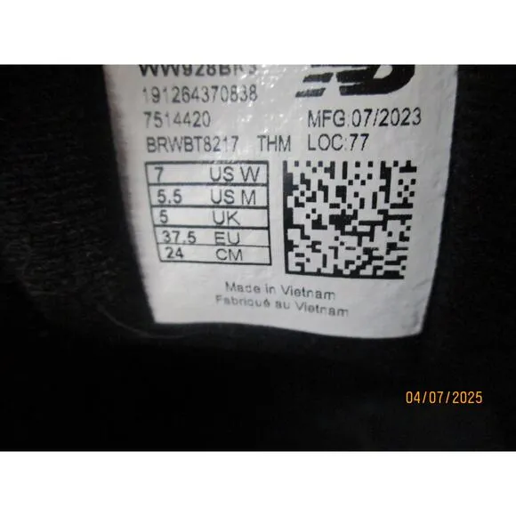 USED New Balance Women's Leather 928v3 ,Black -Size 7 X-Wide