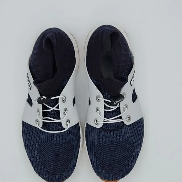 Uyn Athletic Shoes Navy Blue and White Bungee Lace Mens Size 6.5 EU 39