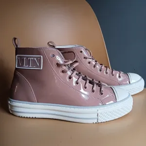 Valentino Garavani GIGGIES VLTN  High-Top Sneakers size 38,US Size 8