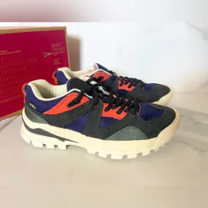 VANS Amzn Trailhead Hiking Suede Mesh Sneakers Low Women  VN0A7TO2DTQ