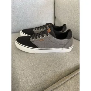 Vans Atwood Deluxe Men's Skate Shoes Black Size 11.5 Casual Sneaker