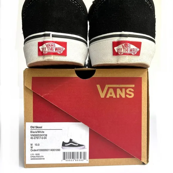 Vans | Classic Old Skool | Black/White |  Tennis Shoes