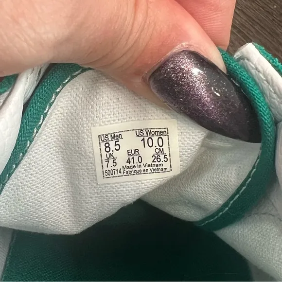 Vans Classic Sport Sneakers White/Green Suede Low Top Casual Shoes 10 Women’s