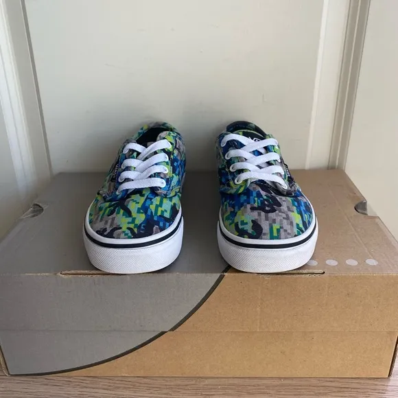 Vans Lo White/Multicolor Kids Sneakers Shoes- SZ 1 Y