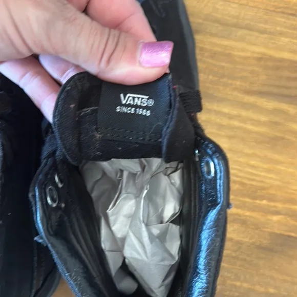 Vans Men's Black High-Top Sneakers size 7 GREAT CONDITION MUST SEE!