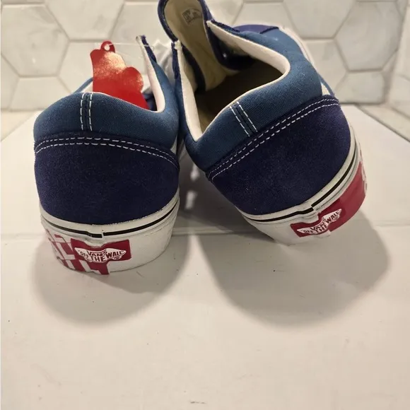 Vans Men’s Old Skool Low Top Blue Suede Canvas Sneakers Size 11 NWT Off The Wall