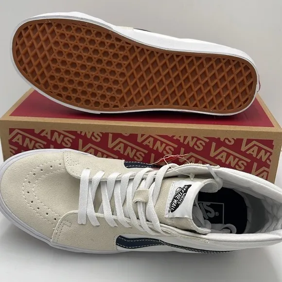 Vans Men’s Sk8-Hi (Classic Sport) Dress BlueVN0A32QG9YGWhite High-Top Sneakers