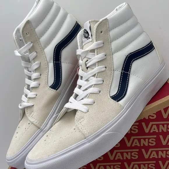 Vans Men’s Sk8-Hi (Classic Sport) Dress BlueVN0A32QG9YGWhite High-Top Sneakers