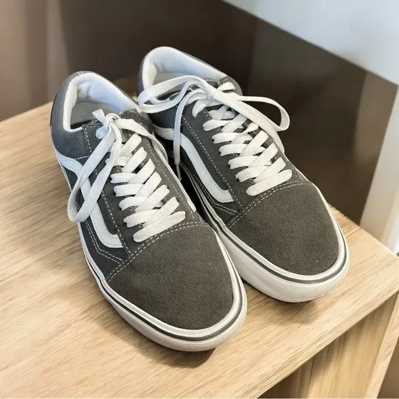 Vans Old School Grey Skater Sneakers Size 8 1/2 Woman/ 7 Men GUC