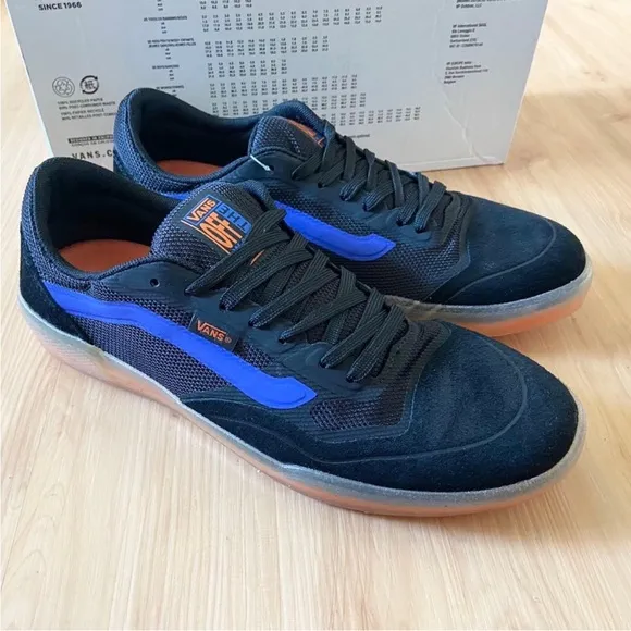 Vans Old Skool Jaguar Suede Low Top Skate Shoes 507698 Women 8.0 US Men's 6.5 US