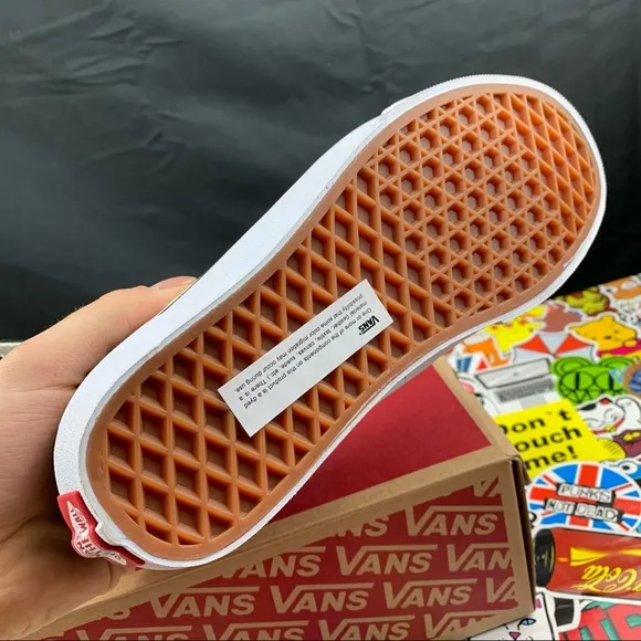 Vans Old Skool Pop Logo Size 6.5 Womens