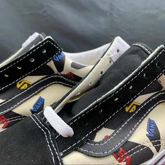 Vans Old Skool Pop Logo Size 6.5 Womens