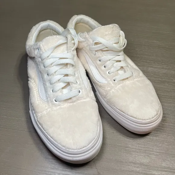 Vans Old Skool Sherpa Skate Shoes
