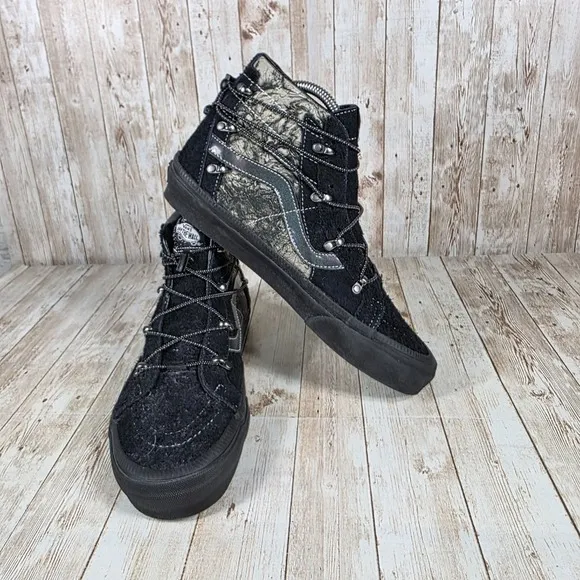 Vans SK8-Hi MTE‎ Skate Shoes High Top Suede Black Laces mens 8.5 Women's 8.5