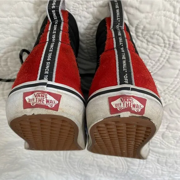 VANS Sk8-Hi Red and Black High Top Sneaker Men’s Size 7.5 Women’s Size 9