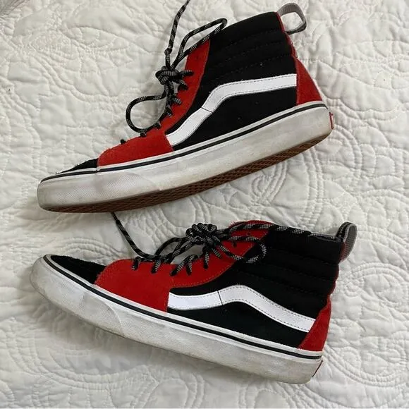 VANS Sk8-Hi Red and Black High Top Sneaker Men’s Size 7.5 Women’s Size 9