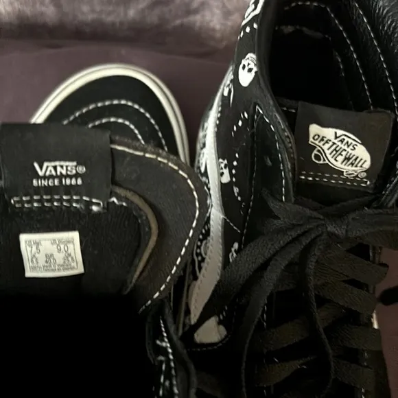 Vans Skull shoes