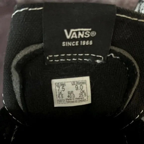 Vans Skull shoes
