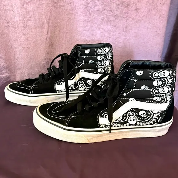 Vans Skull shoes