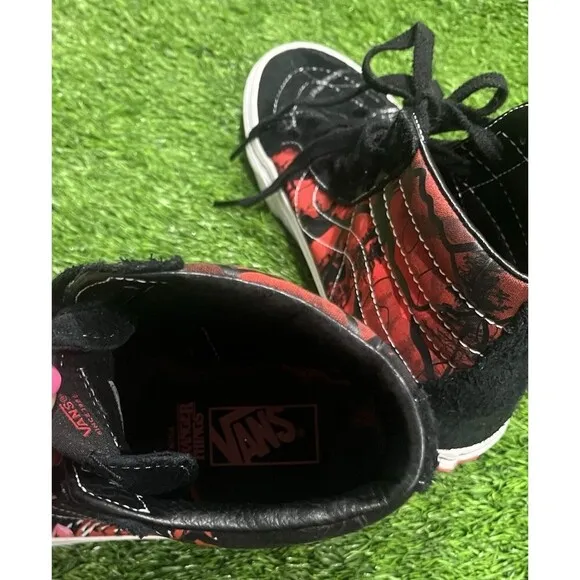 Vans Stranger Things Sk8 High Shoes Mens 10 Black Netflix Upside Down Demogorg
